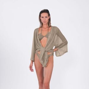 NWT ACQUA DE LUXE BUZIOS BELTED KIMONO- GOLD